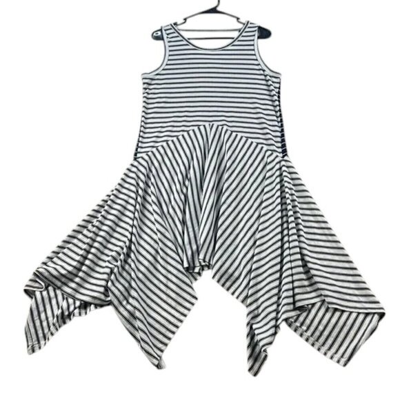 Doe & Rae Dresses & Skirts - Doe & Rae Dress Navy Striped Size L Handkerchief Hem Rayon Blend